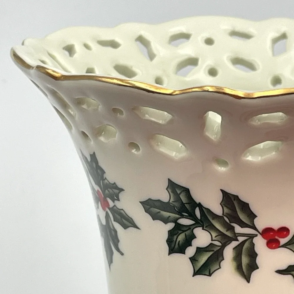 Madison & Max At Home Holly Berry Christmas Vase With Gold Trim‎ Accents 8